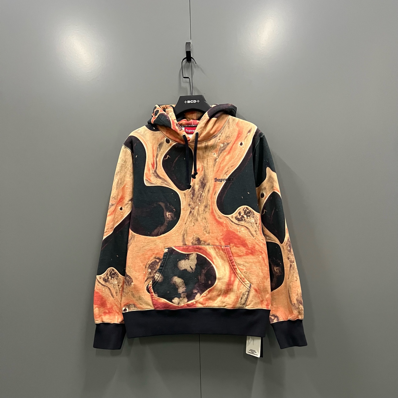 95新 Supreme （bb1）扎染星空刺绣logo帽衫 M码