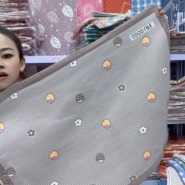 棉咖色小草莓纯棉