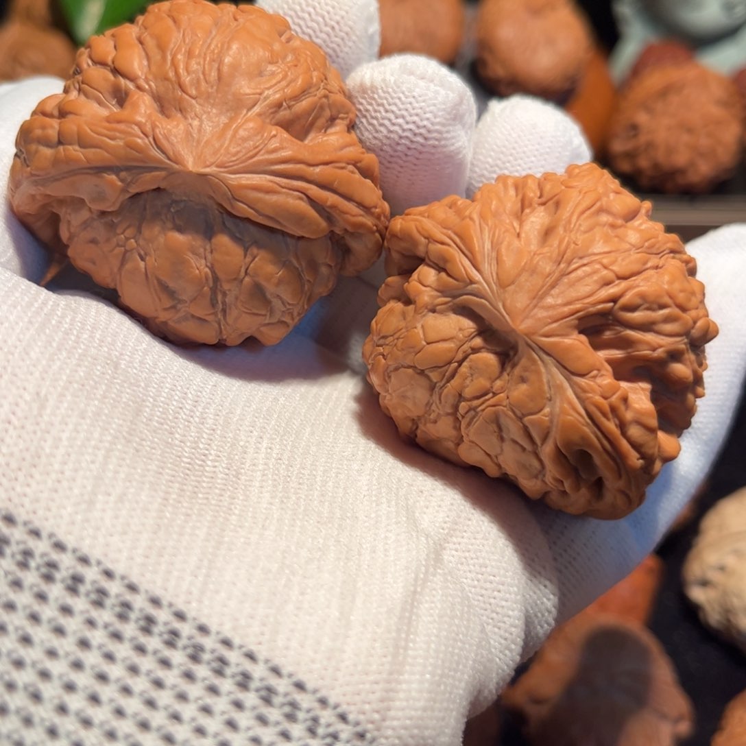 【闪购商品】文玩核桃把件龙鼎