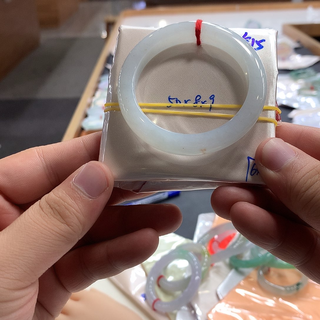 未镶嵌手镯翡翠天然a货翡翠正圈50