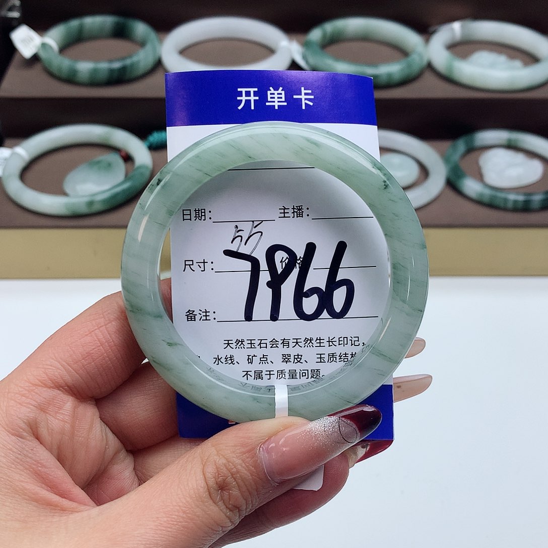 石英质玉手镯未镶嵌ʚ**