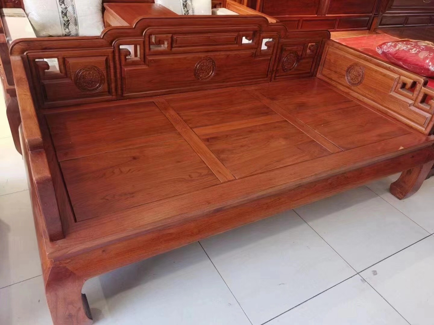 国色天香罗汉床，宽1米长2米