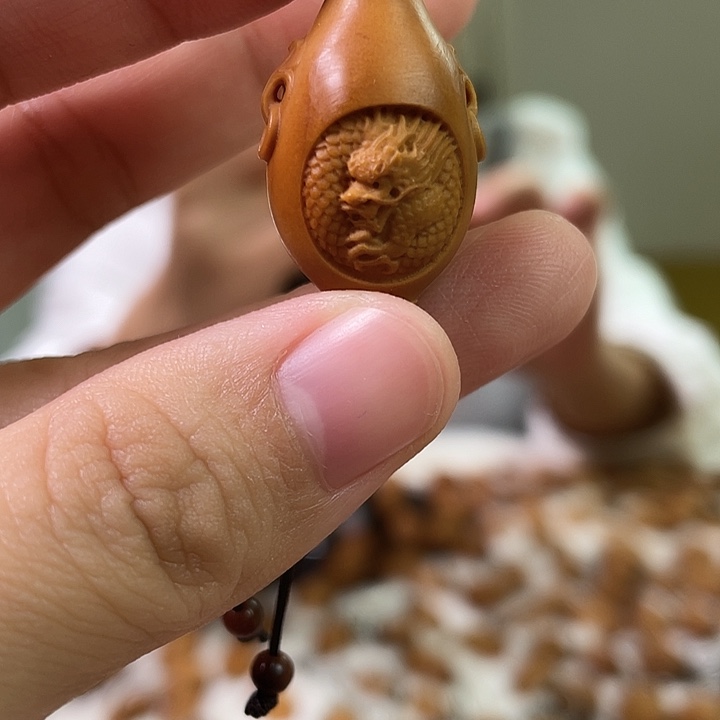 橄榄核吊坠橄榄核