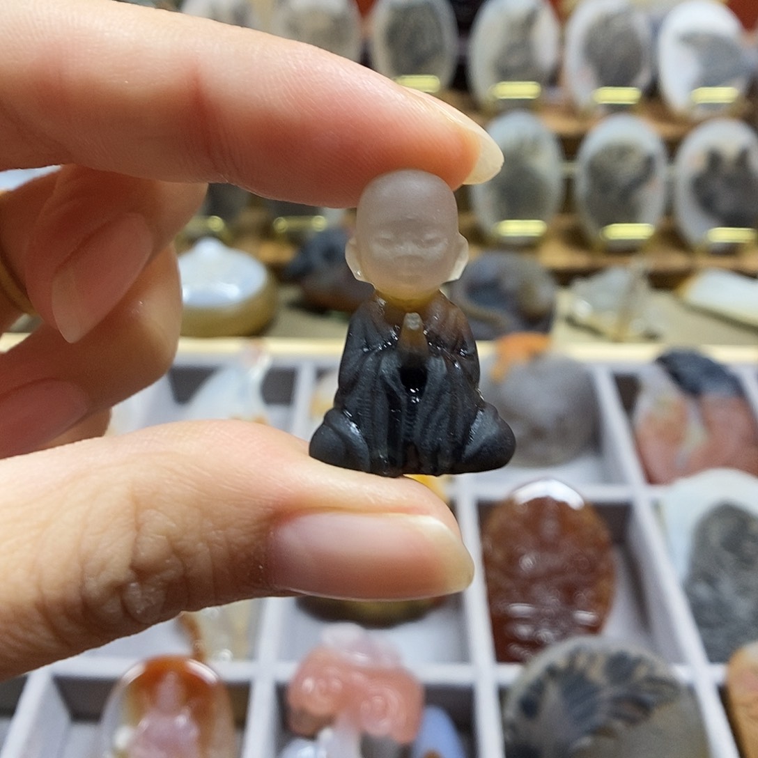 玛瑙/玉髓颈饰未镶嵌