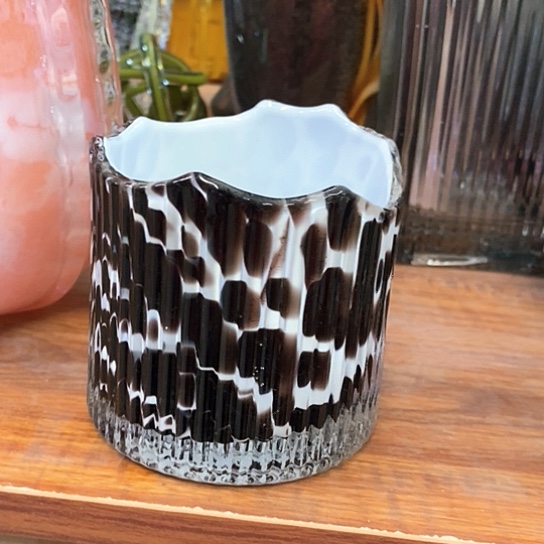 无铅玻璃花瓶高10厘米口径9厘米