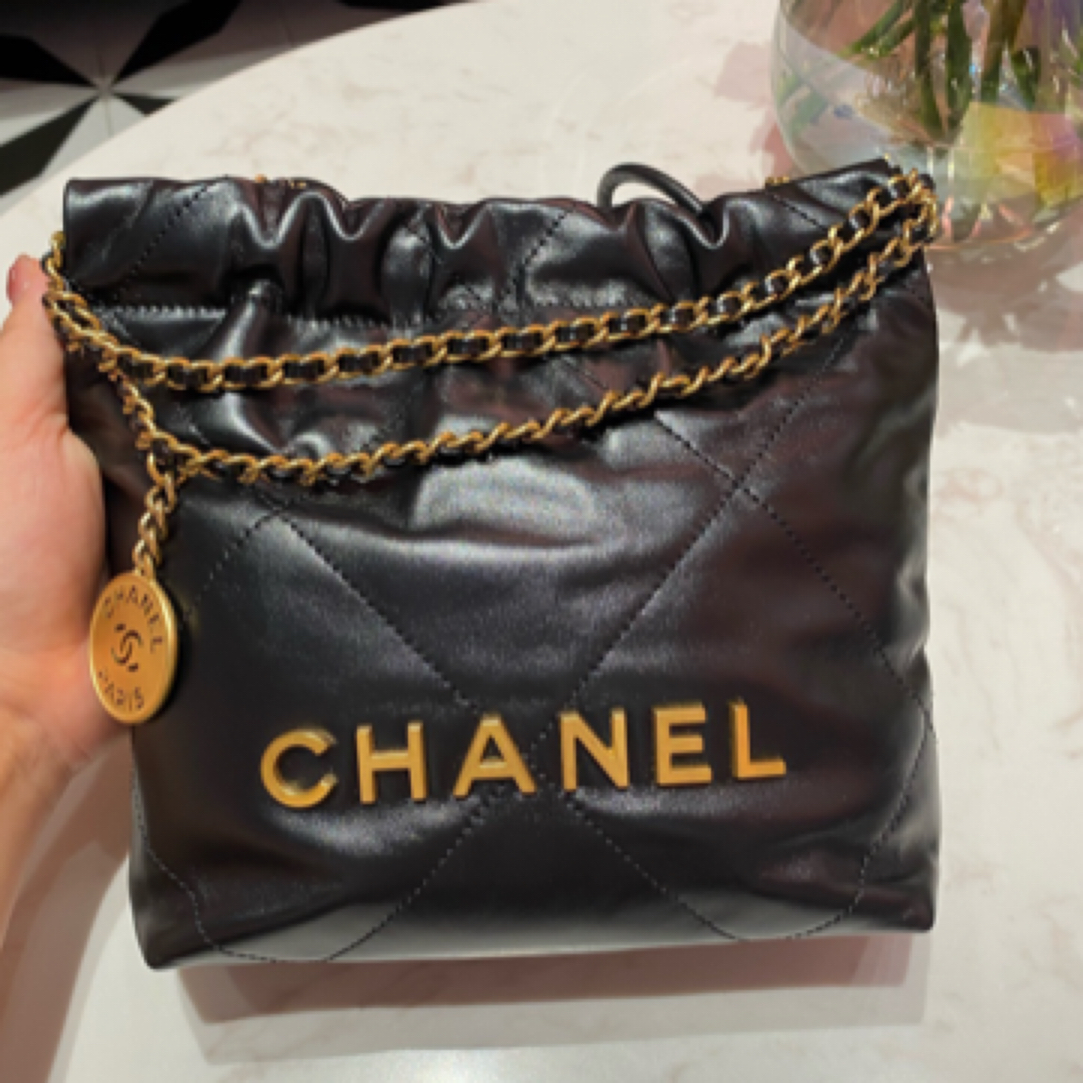 99新 Chanel/香奈儿 22bag垃圾袋mini黑金手提包