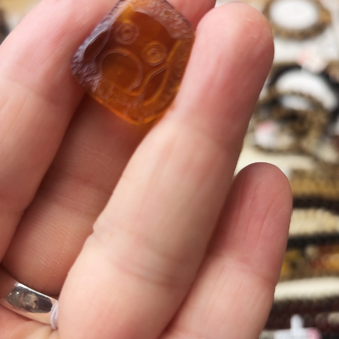 诗***意琥珀未镶嵌裸石大