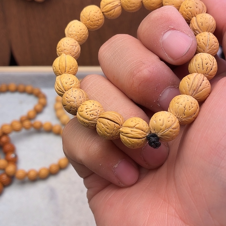 桃核吊坠111111111