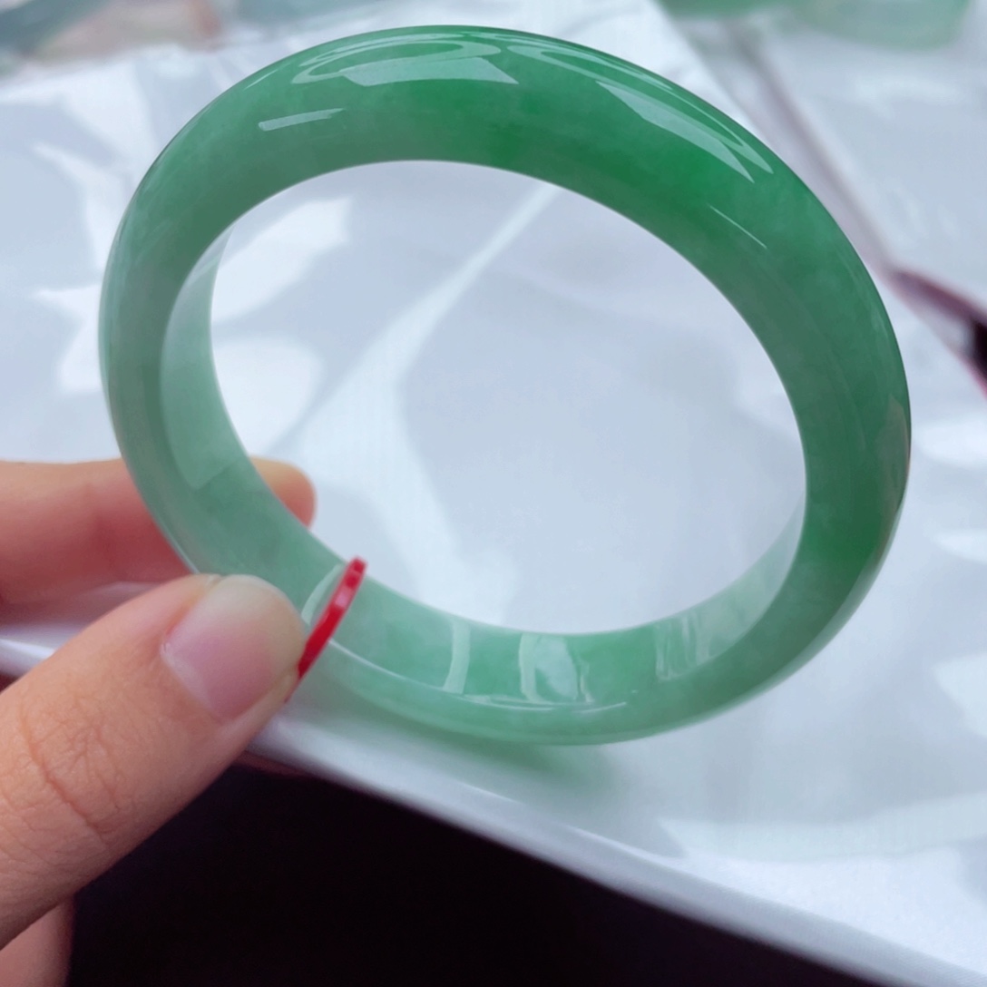 美***心未镶嵌手镯翡翠58正圈