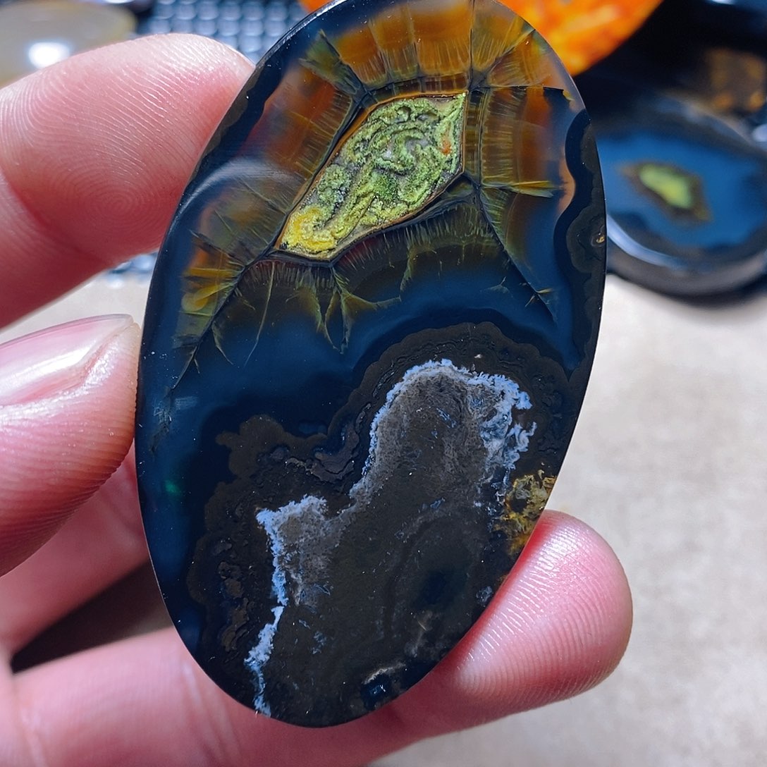 玛瑙/玉髓颈饰未镶嵌风****寒