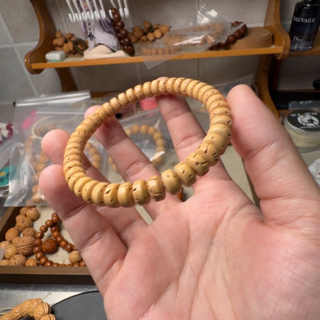 野***卜桃核吊坠哈哈哈哈哈哈哈哈哈哈