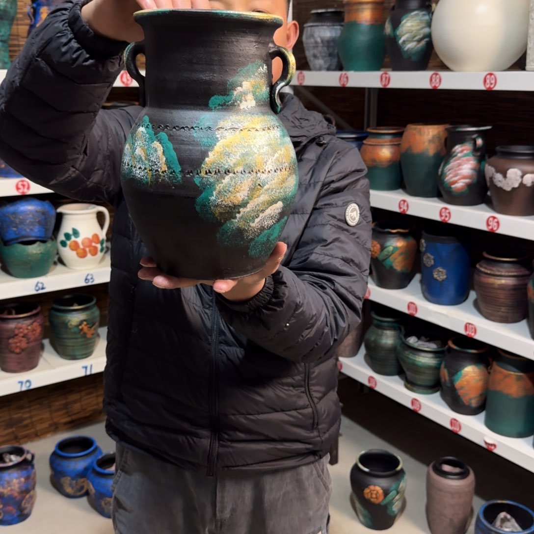 红陶红陶浮雕花盆炸炸炸了