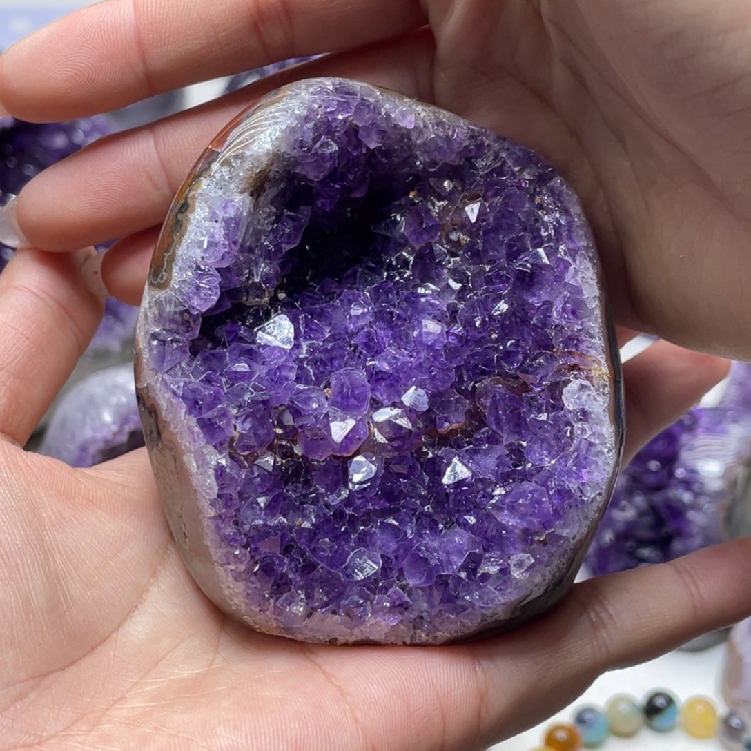 紫晶大型摆件（非配饰）未镶嵌