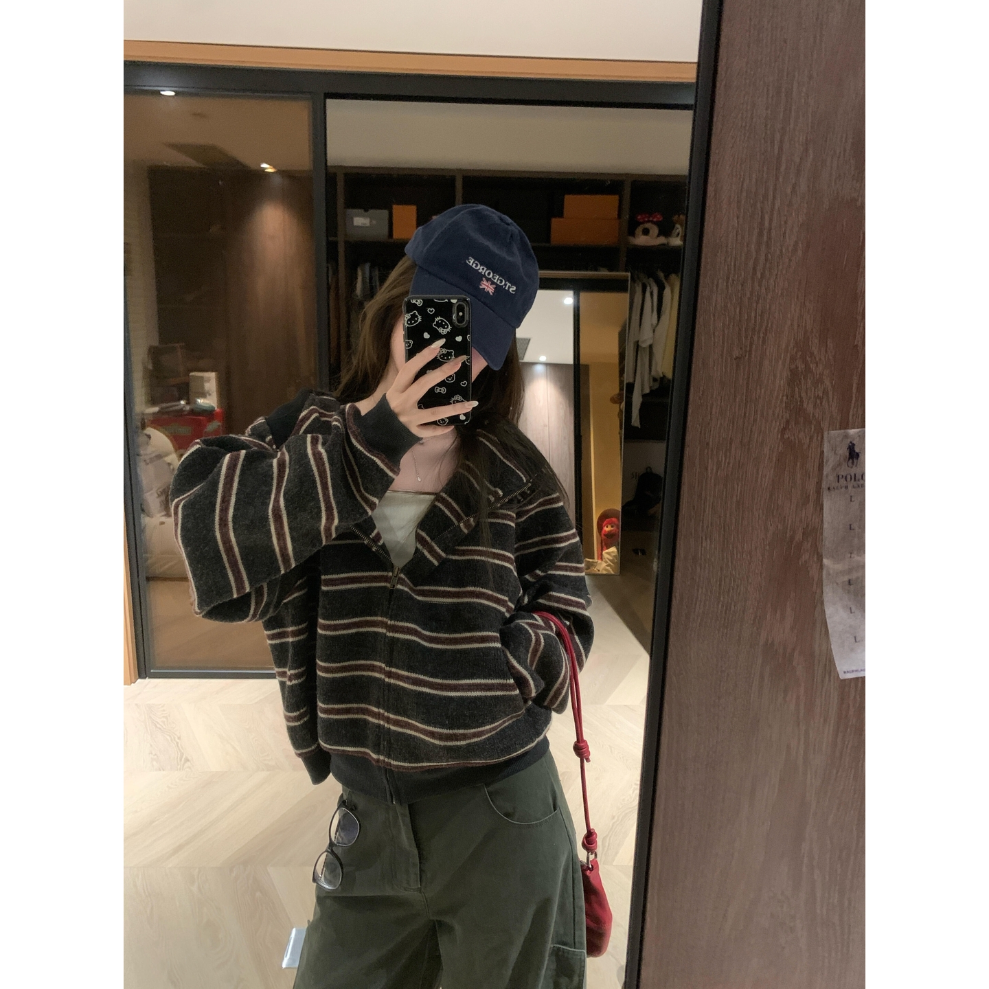 2025春秋韩版宽松条纹拉链连帽卫衣短款外套女休闲百搭款显瘦上衣