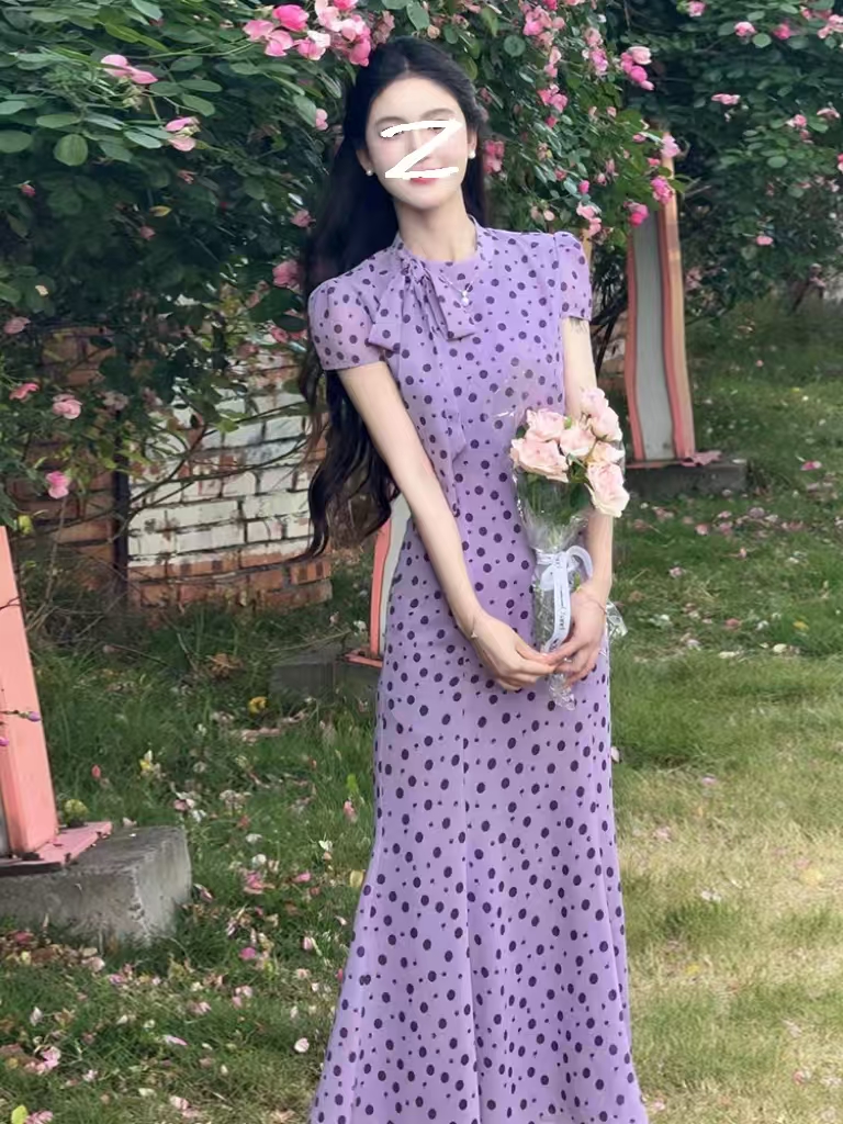 现621-6#法式气质优雅紫色波点连衣裙女夏季新款收腰显瘦长裙