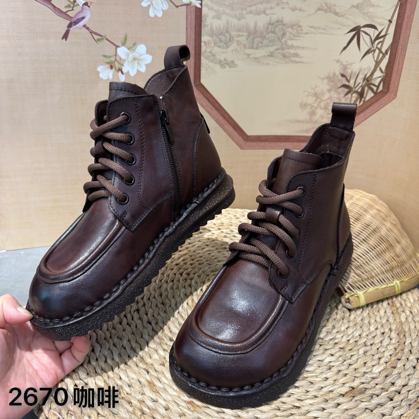 2670咖啡色单鞋高帮皮靴系带款女鞋