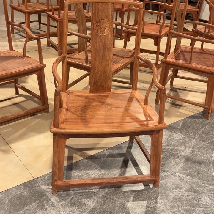 紫檀木类家具山**间缅花扇形椅