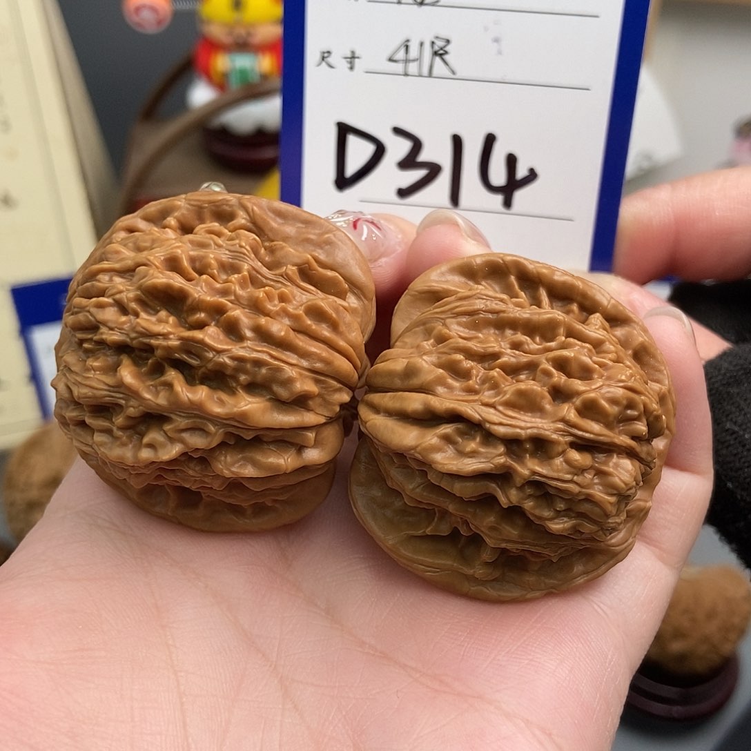 文玩核桃吊坠41四座楼