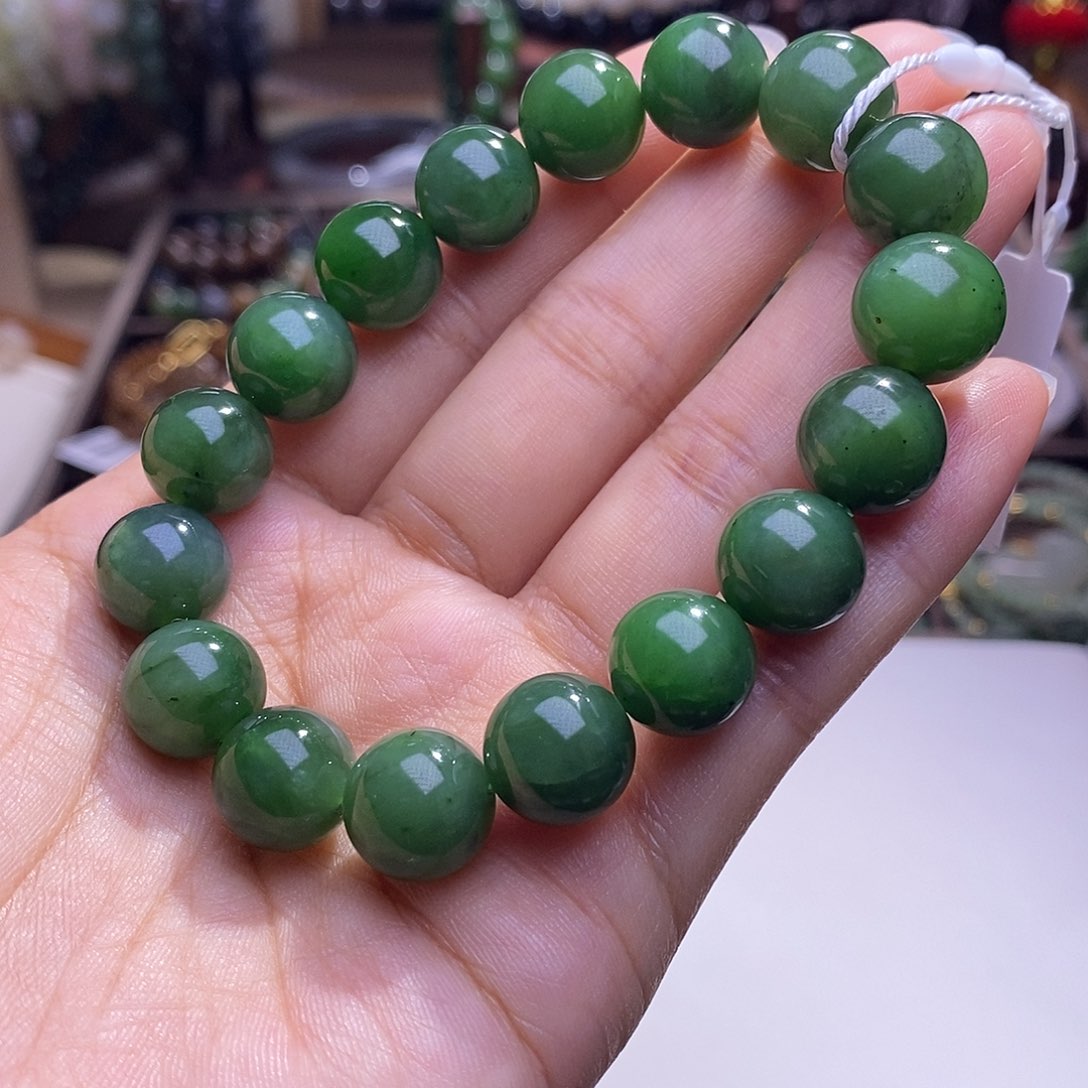 颈饰未镶嵌和田玉老坑料碧玉辣绿手链12m清货