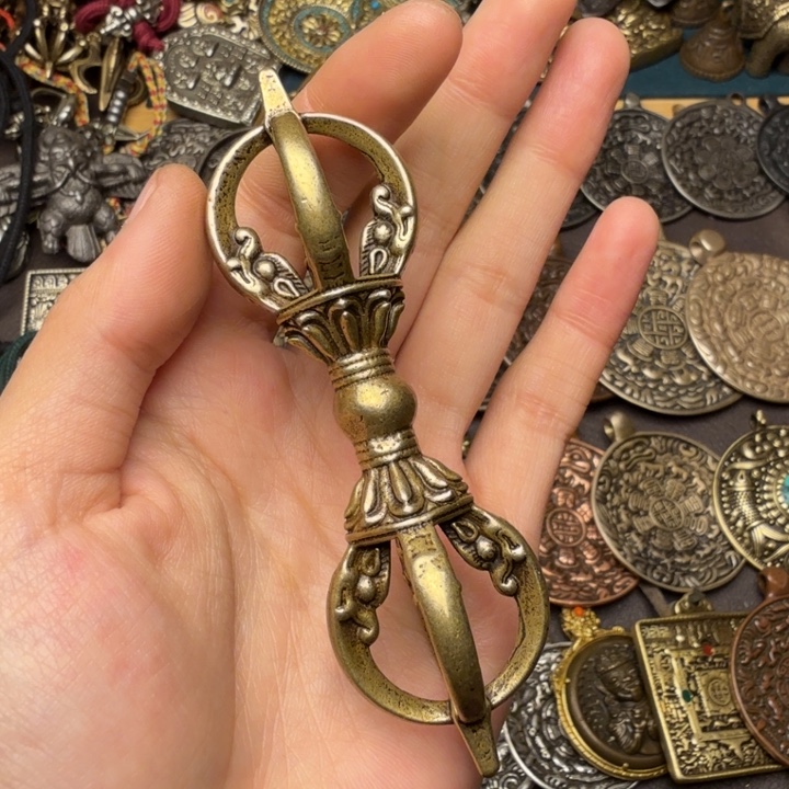 藏传文玩九宫如图