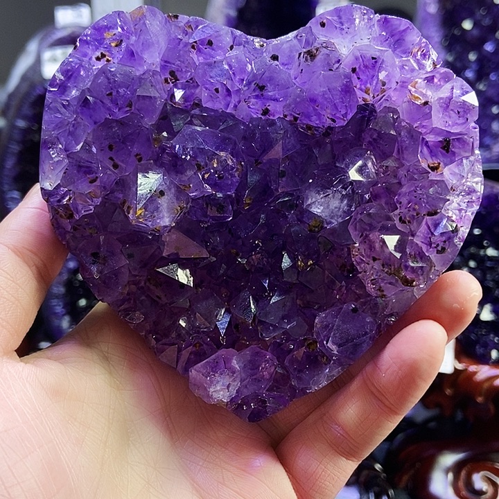 未镶嵌大型摆件（非配饰）紫晶