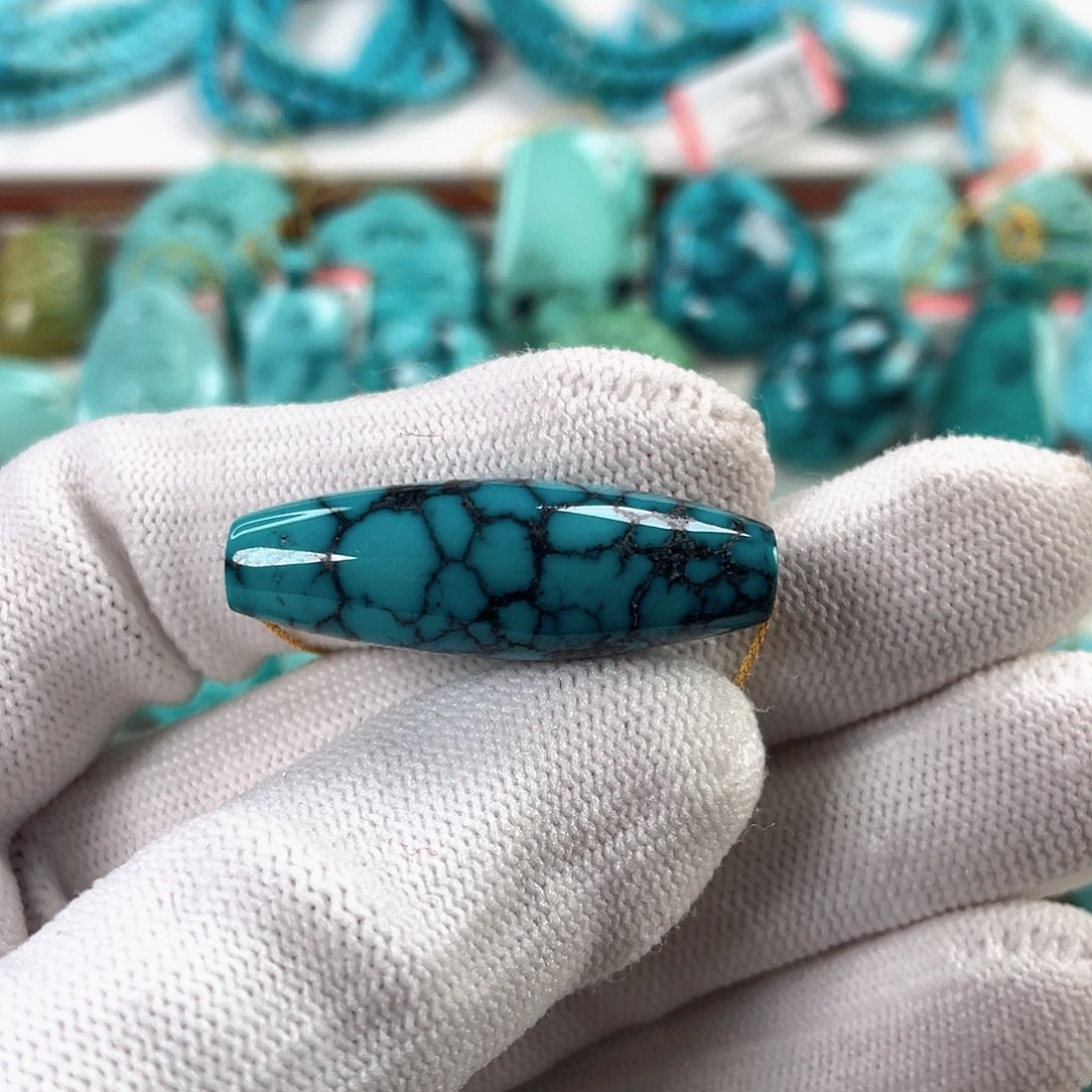 绿松石未镶嵌车挂