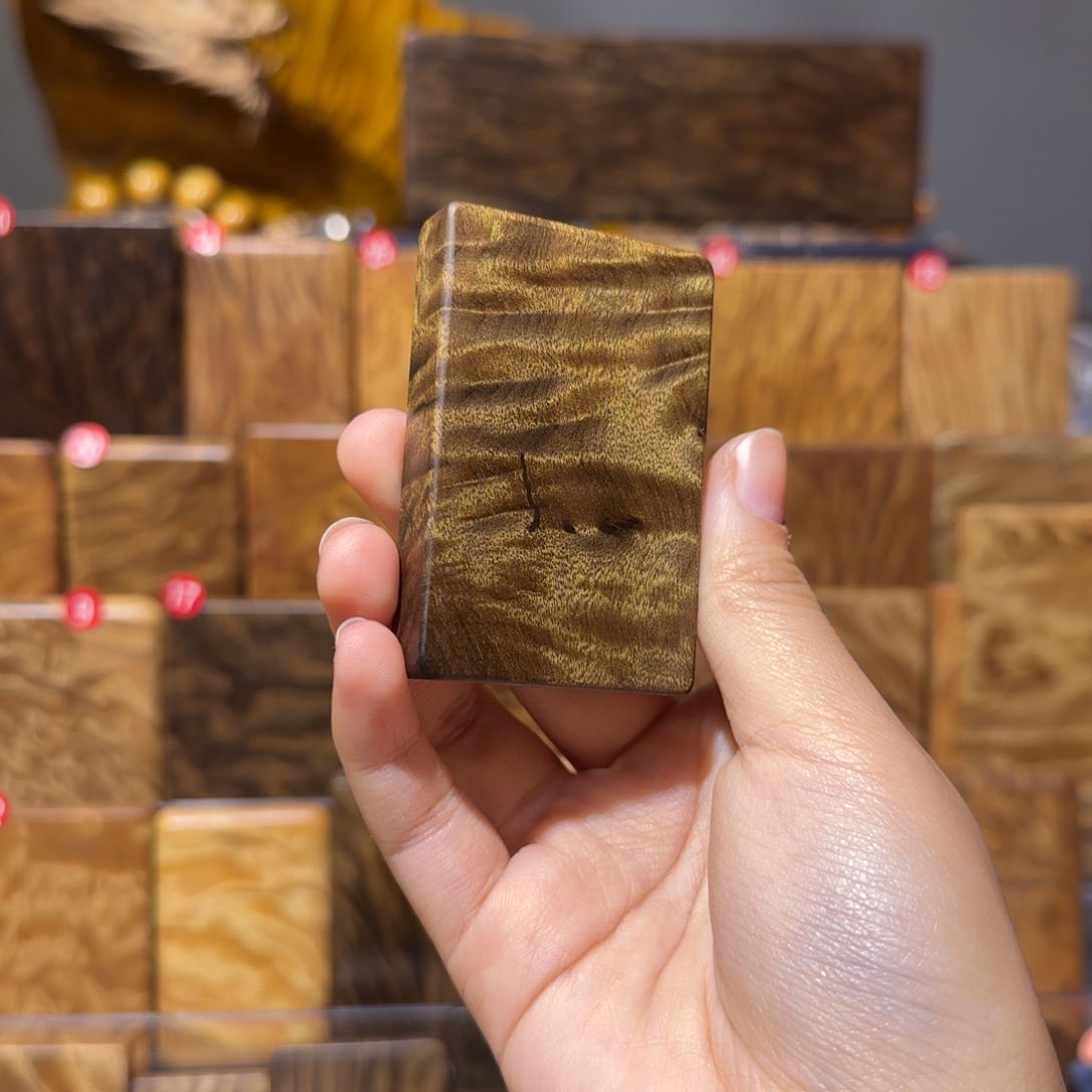 金丝楠小叶桢楠无事牌 （带树结