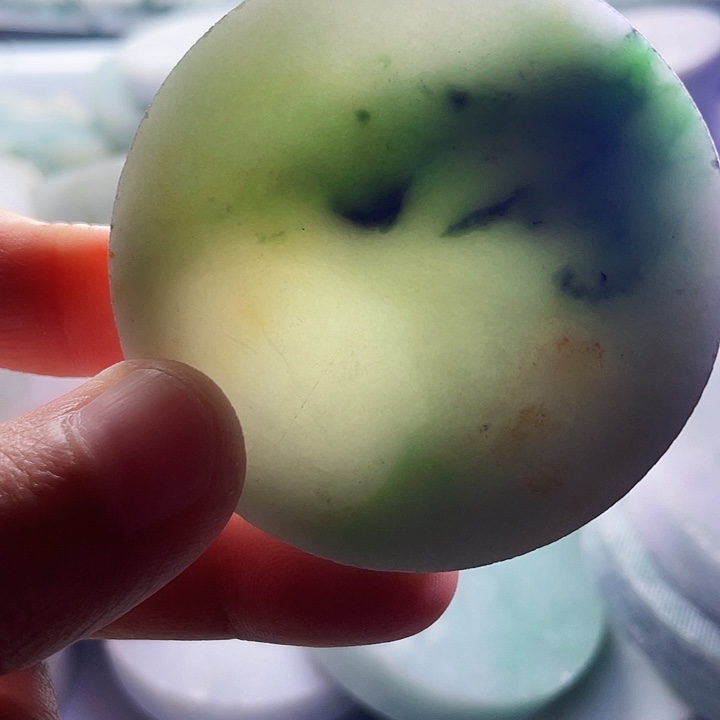 翡翠颈饰未镶嵌毛料15