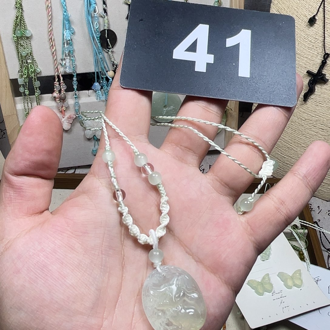 蛇纹石玉合金颈饰