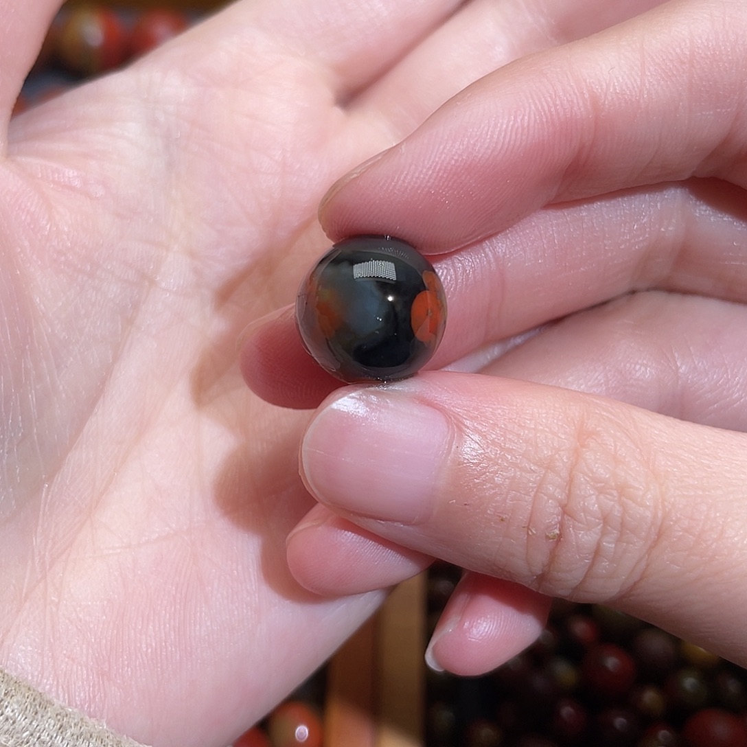 清***渡南红玛瑙未镶嵌圆珠