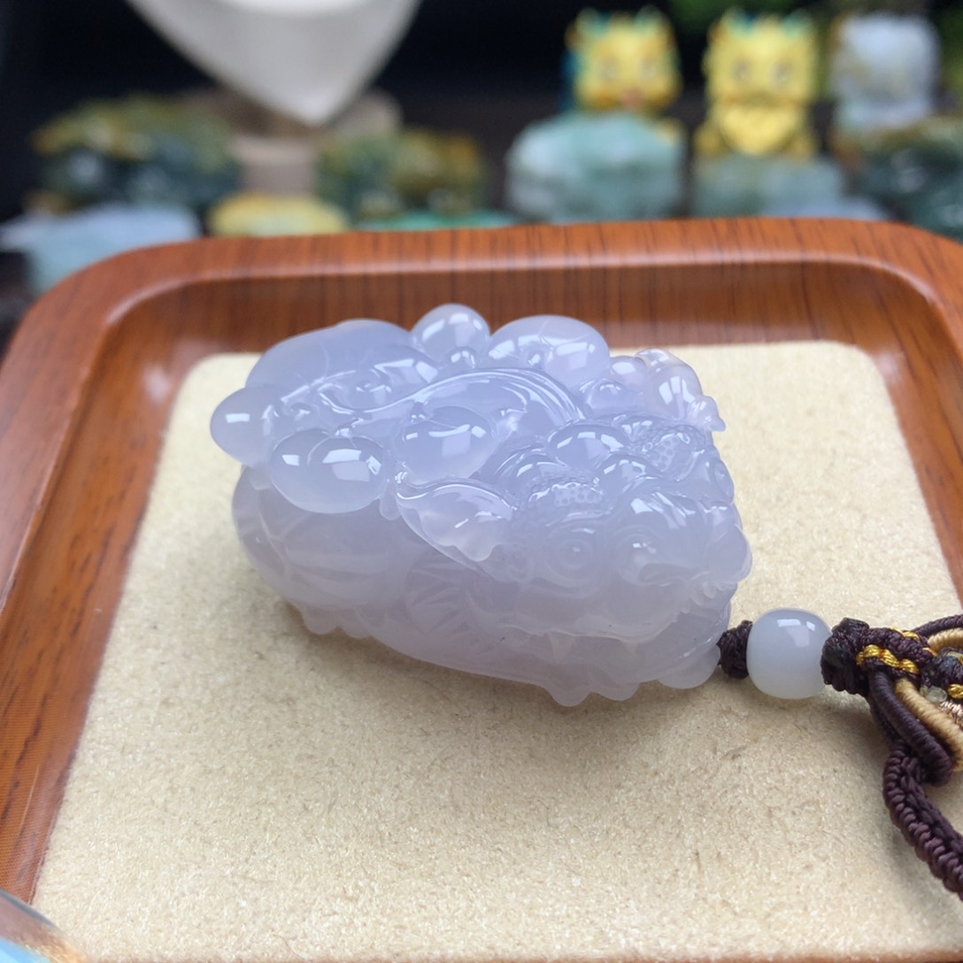 翡翠未镶嵌颈饰翡翠貔貅7