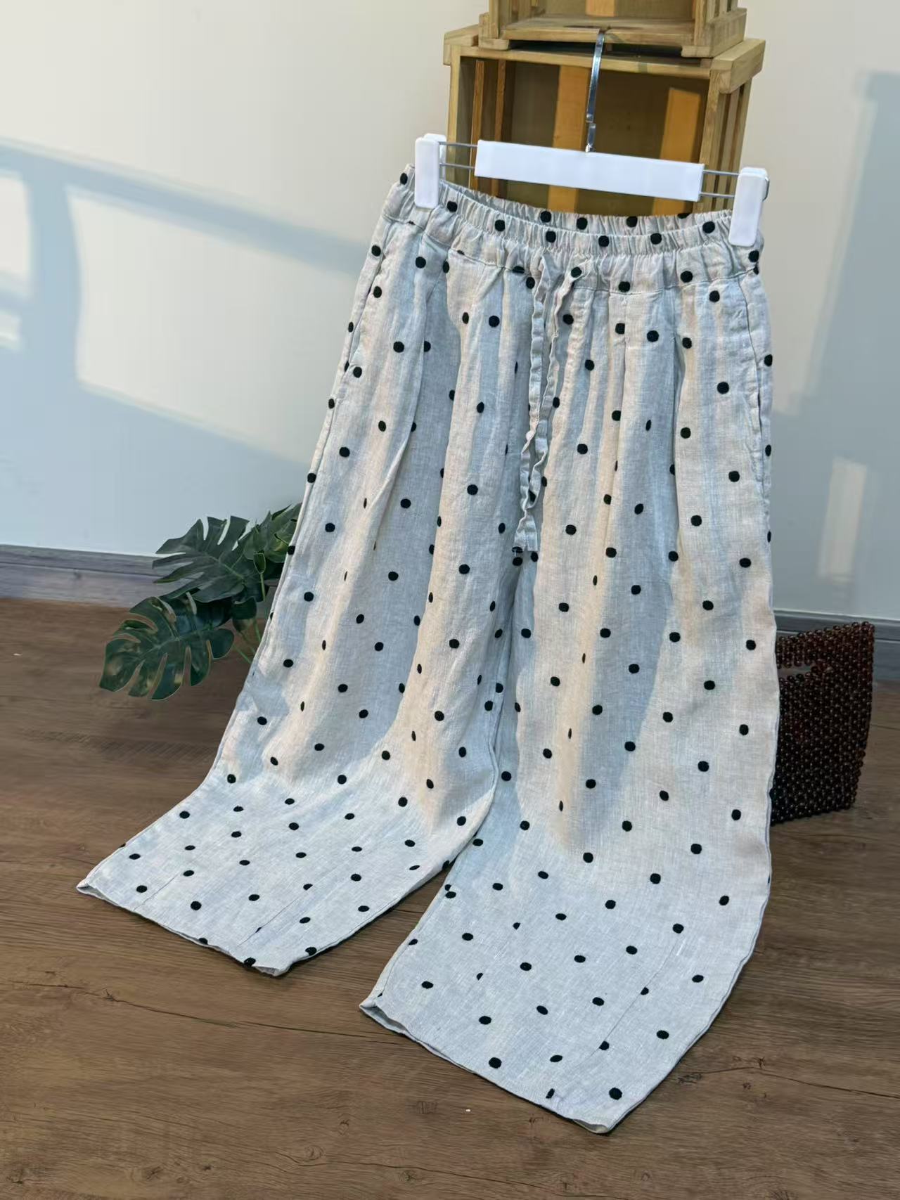 【云目悠悠】夏季新款汉麻松紧腰波点女士小脚八分裤-2025763
