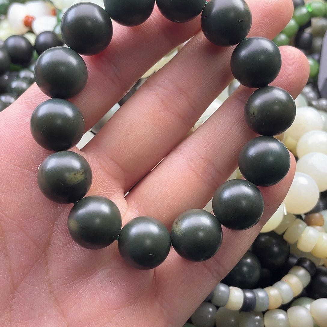 和田玉手串未镶嵌