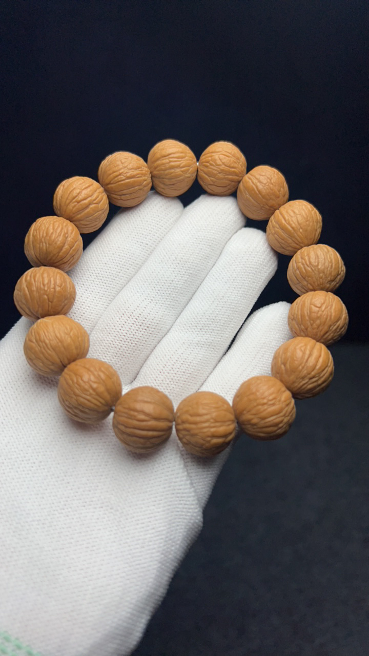 凤羽-精挑精卡原皮原色-猴头手串