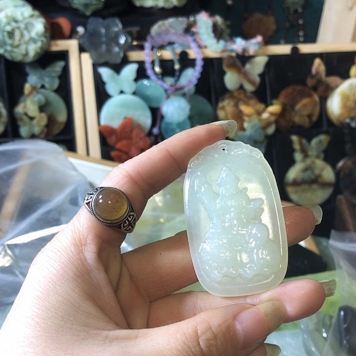 岫玉未镶嵌岫玉挂件