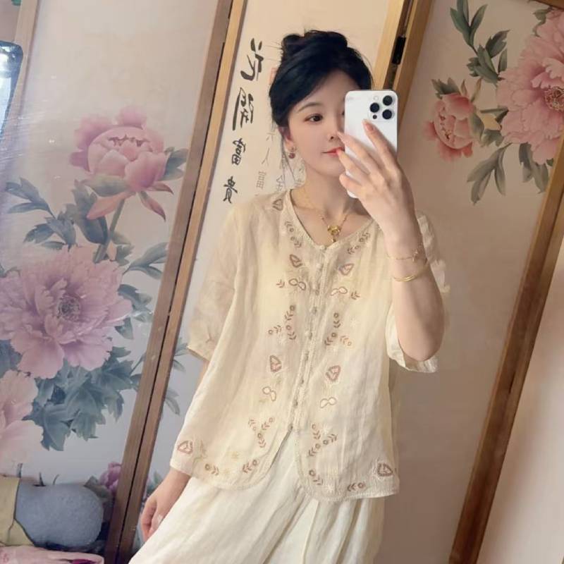 国风中式刺绣圆领单排扣苎麻衬衫女2025夏季新款洋气百搭女装上衣