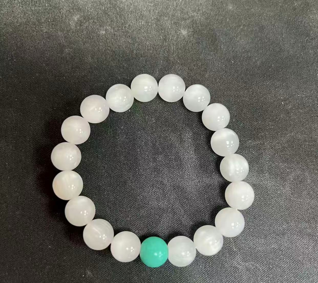 精品手串  YW  118 （无礼盒）