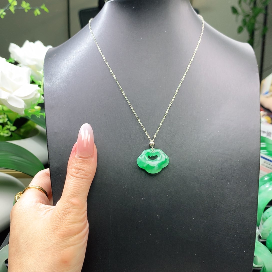 石英质玉如意锁银S925镶嵌