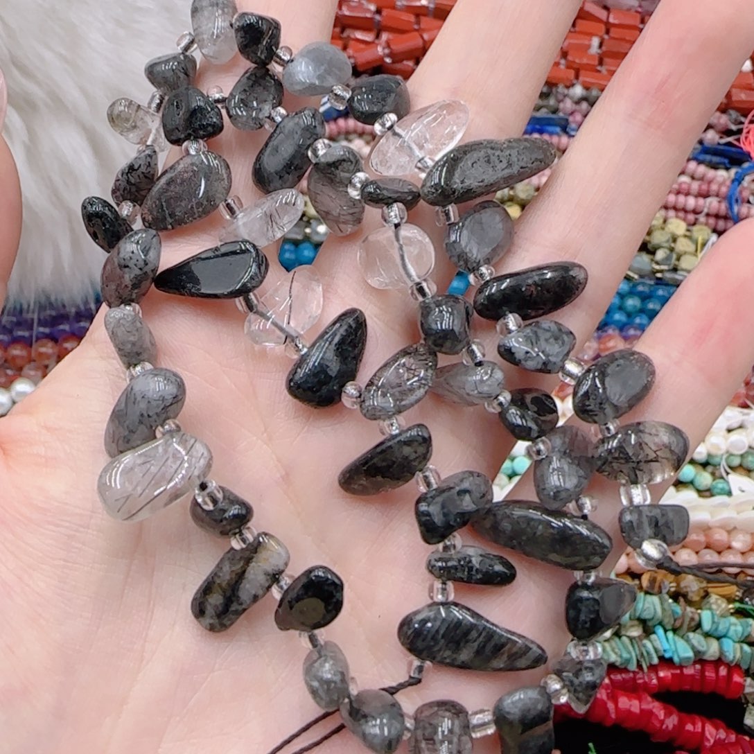 玛瑙/玉髓未镶嵌珠宝半成品黑发晶边孔一条特价