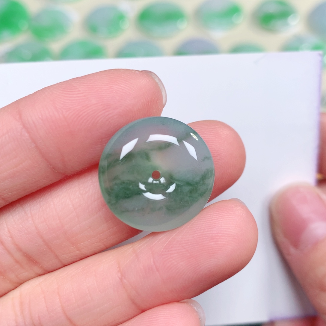 翡翠未镶嵌颈饰19.2-5.8