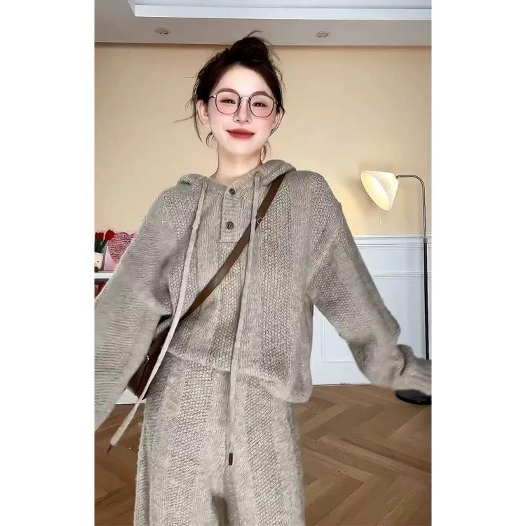 高端连帽针织套装女慵懒风秋冬针织温柔立体纹路卫衣阔腿裤两件套