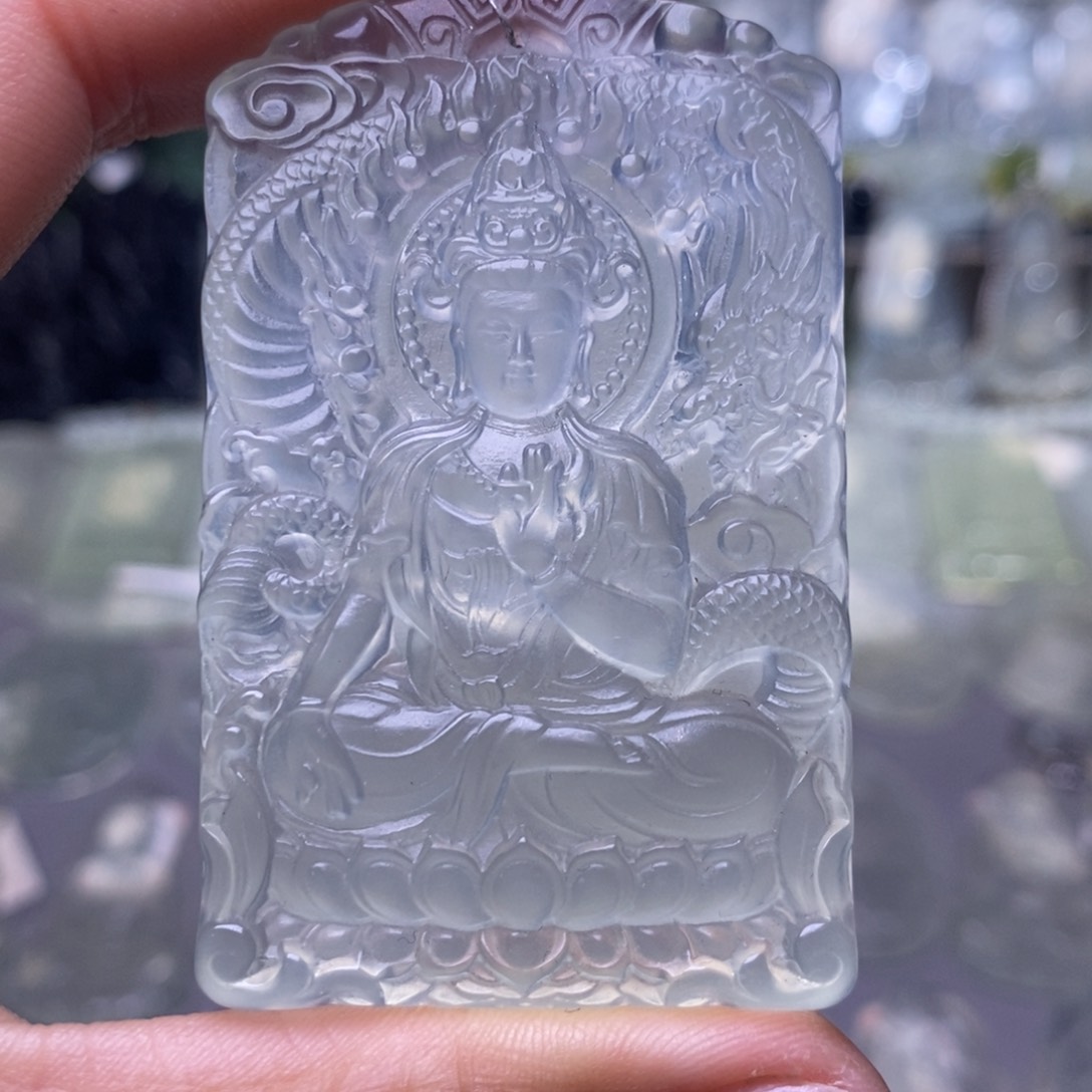 蛇纹石玉颈饰未镶嵌擦****子，