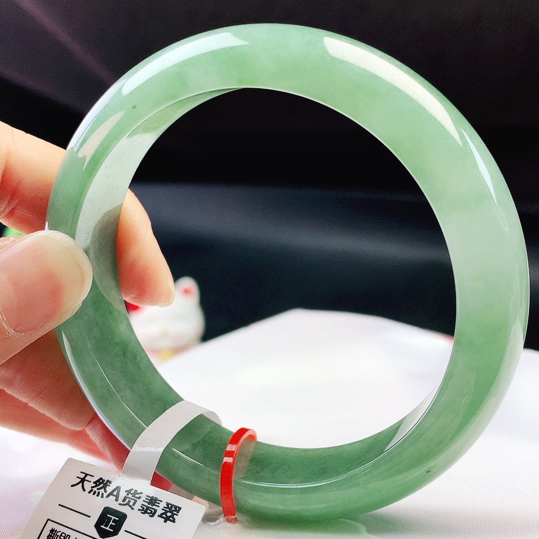 未镶嵌手镯翡翠58轮胎