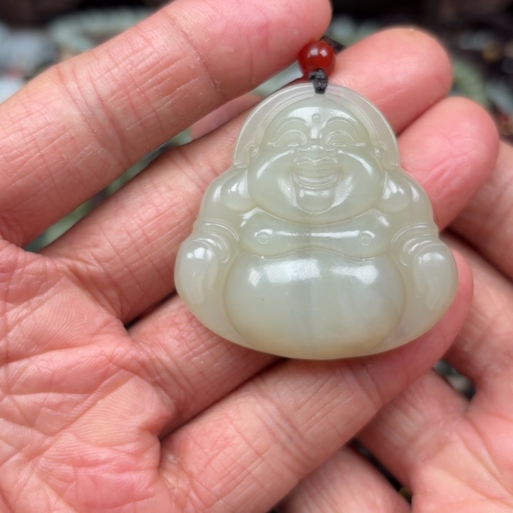 和田玉吊坠未镶嵌