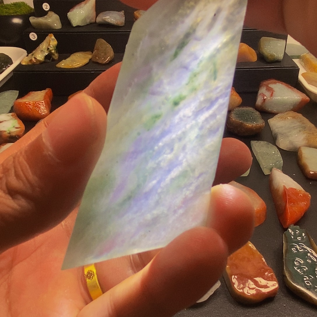 定制翡翠未镶嵌翡翠