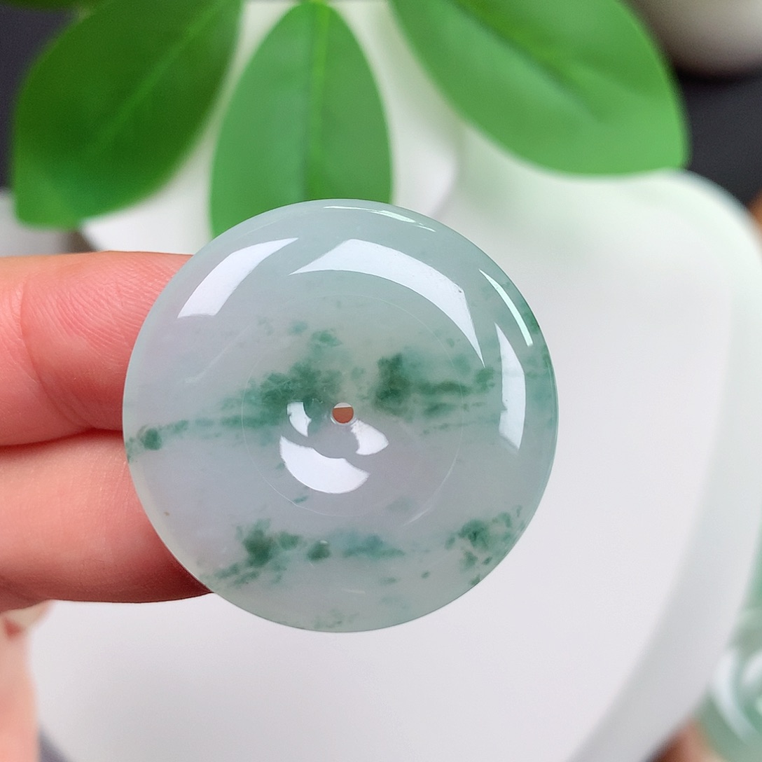 颈饰未镶嵌翡翠平安扣 29.8x5.1mm