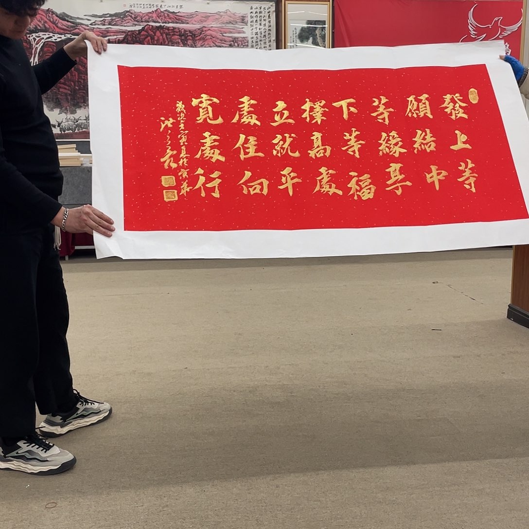 书法可口可乐公司旗下一套产品在市场里