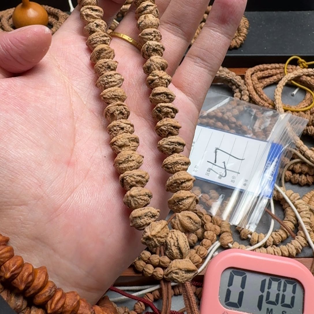 手串柏香籽/百香籽知***?87