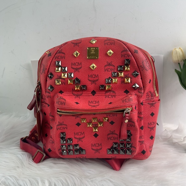 95新 MCM mcm 百搭款红色双肩包