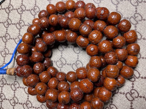 手持凤眼菩提子 13直径